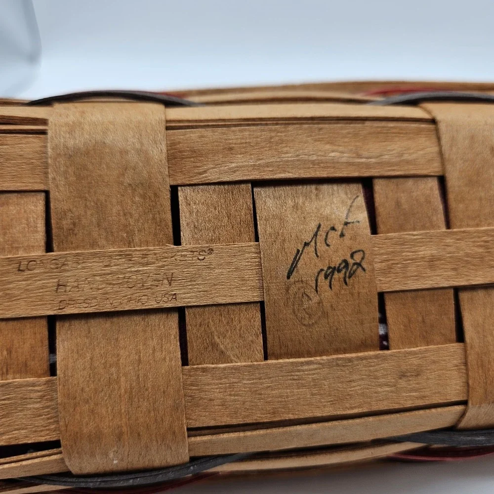 VTG 1992 Longaberger Woven Traditions Bread Cracker Basket Red Liner & Protector